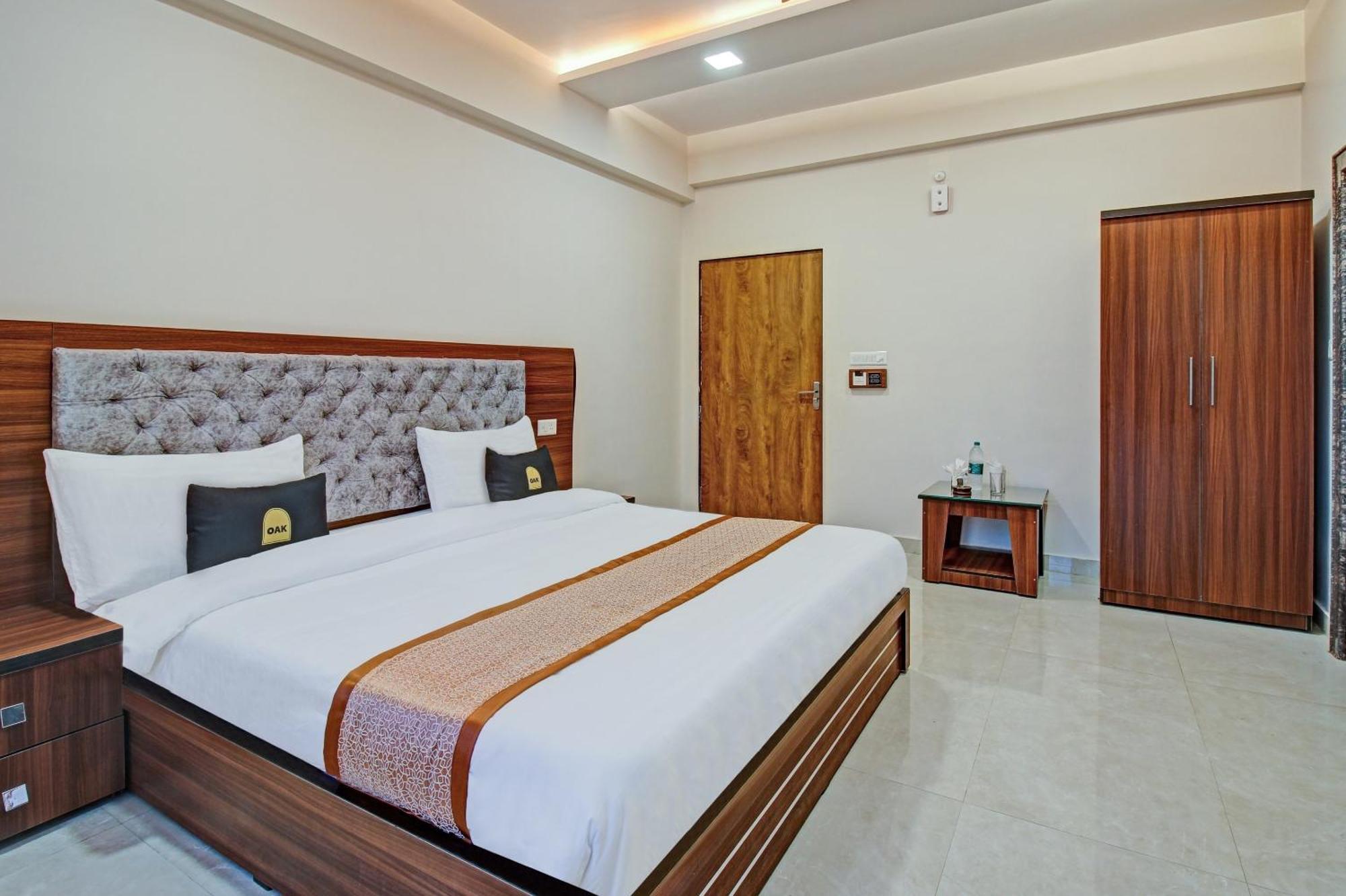 Townhouse Oak Vs Shivanya Lucknow Zewnętrze zdjęcie