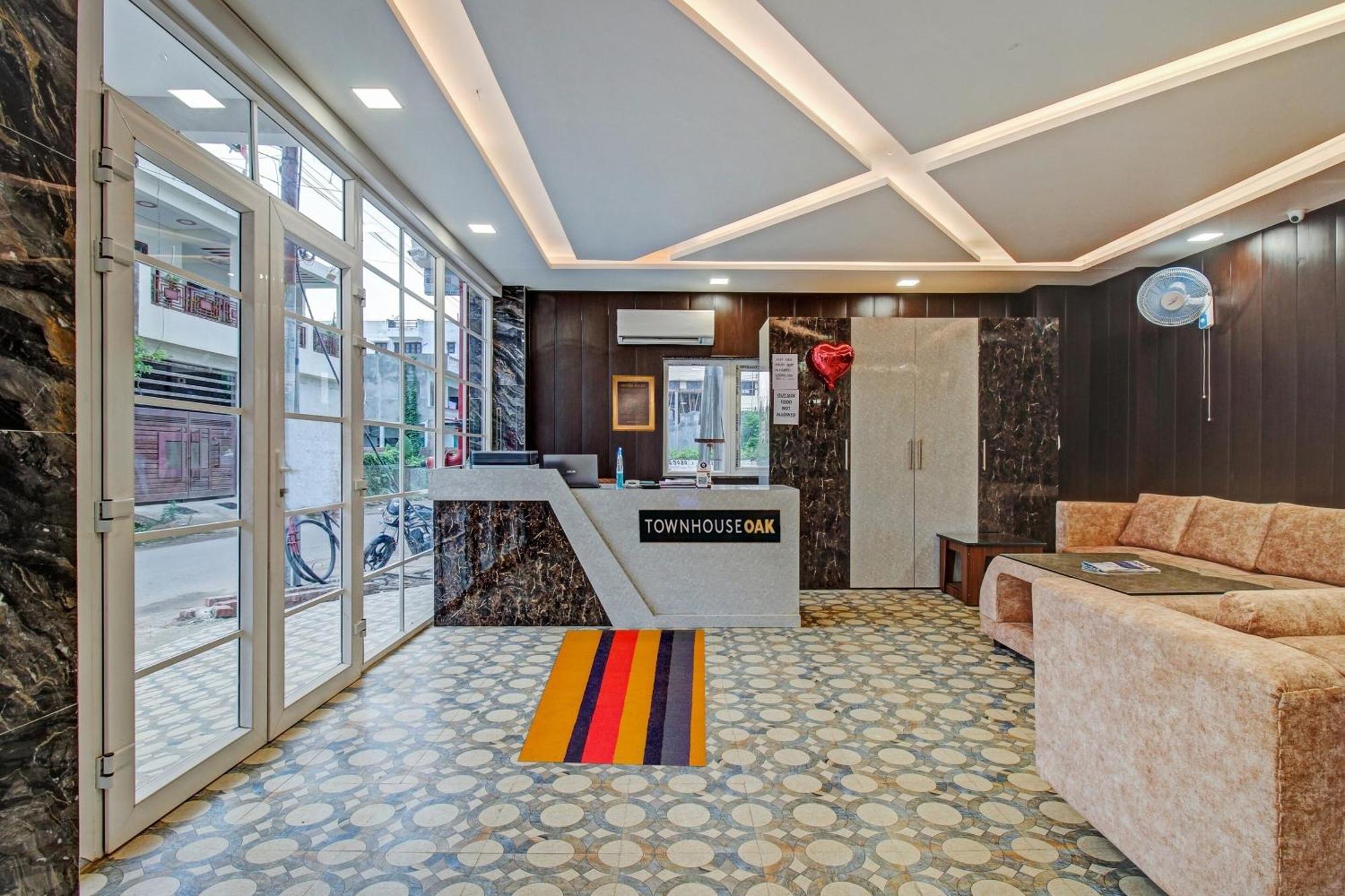 Townhouse Oak Vs Shivanya Lucknow Zewnętrze zdjęcie